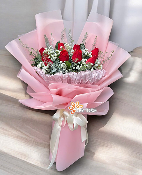 Bó hoa hồng trắng